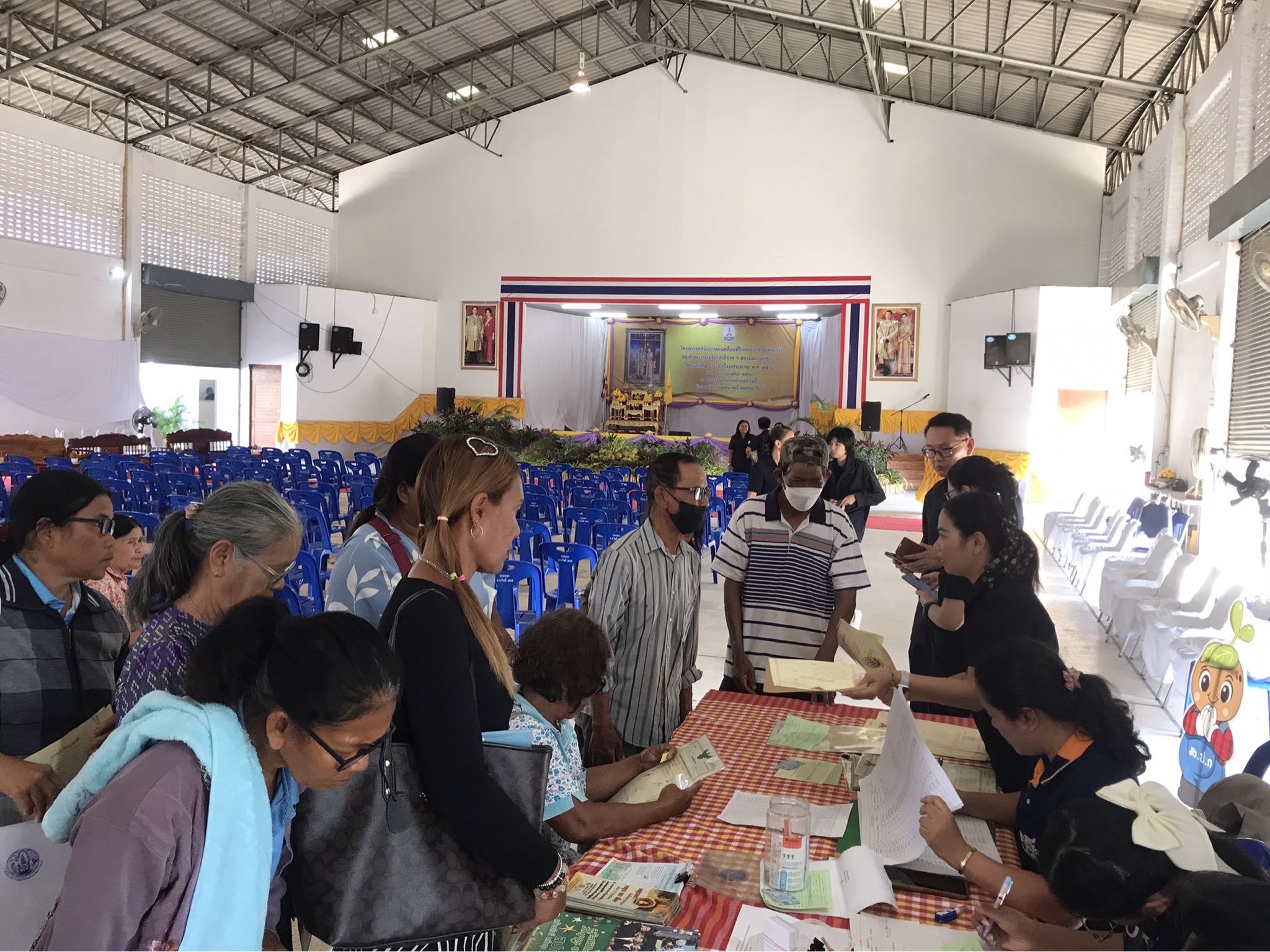 title - วันพุธที่ 18 กุมภาพันธ์ 2569 นายประเสริฐ กาญจนเกียรติกุล ปฏิรูปที่ดินจังหวัดบุรีรัมย์ พร้อมเจ้าหน้าที่ ส.ป.ก.บุรีรัมย์ ร่วมงานโครงการคลินิกเกษตรเคลื่อนที่ในพระราชานุเคราะห์ฯ ไตรมาสที่ 2 ประจำปีงบประมาณ พ.ศ. 2569